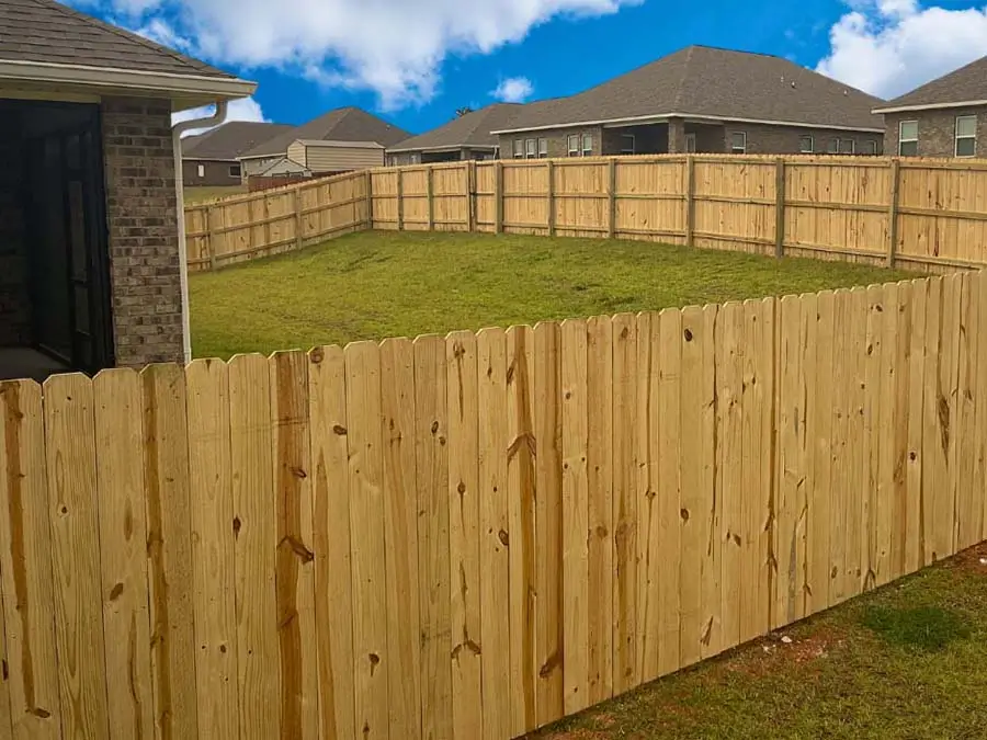 Wood fence Mobile Alabama fence company