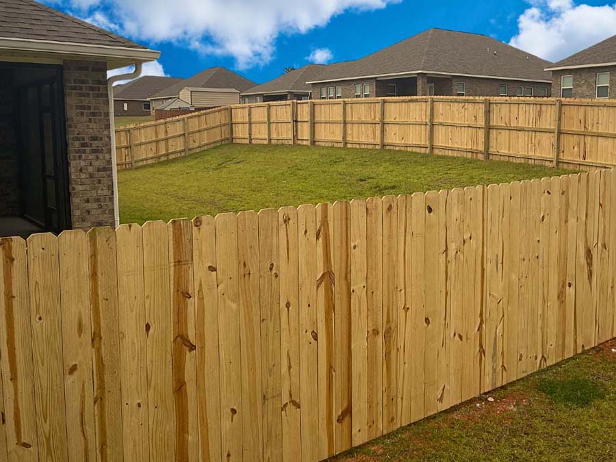 Photo of a Mobile Alabama wood privacy fence