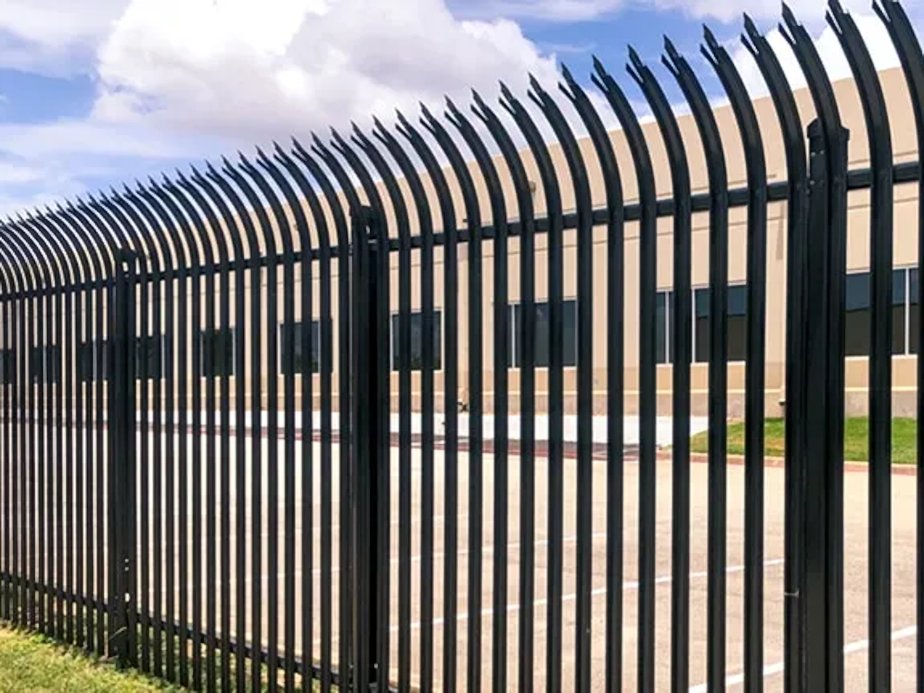 Commercial Perimeter fence contractor in the Mobile Alabama area.