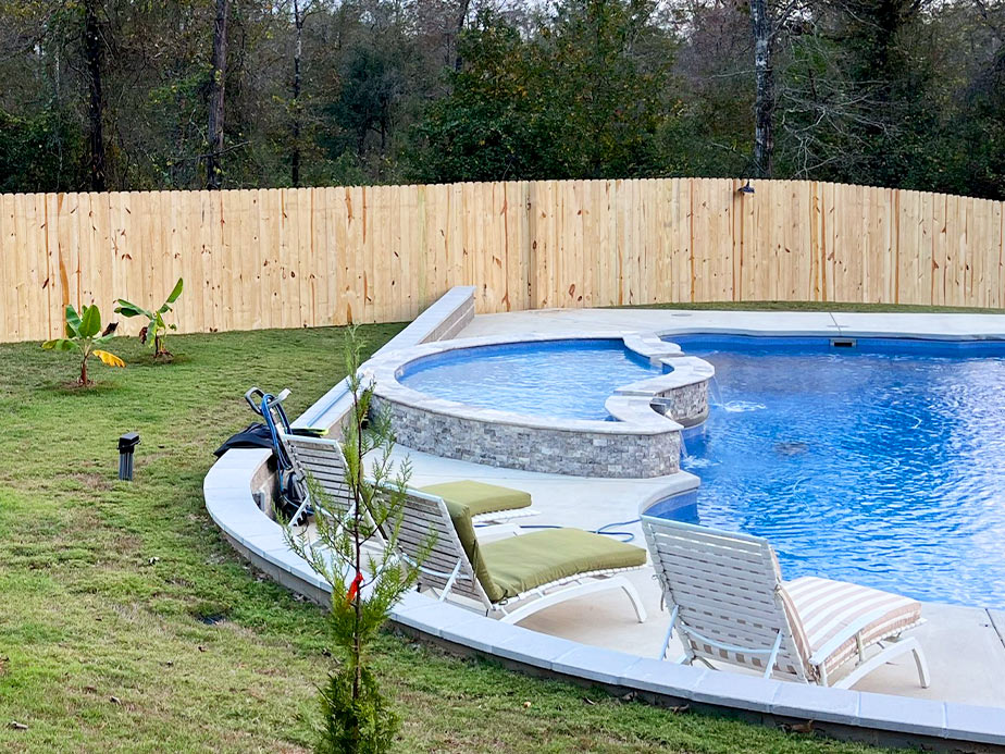 Residential Pool fence contractor in the Mobile Alabama area.