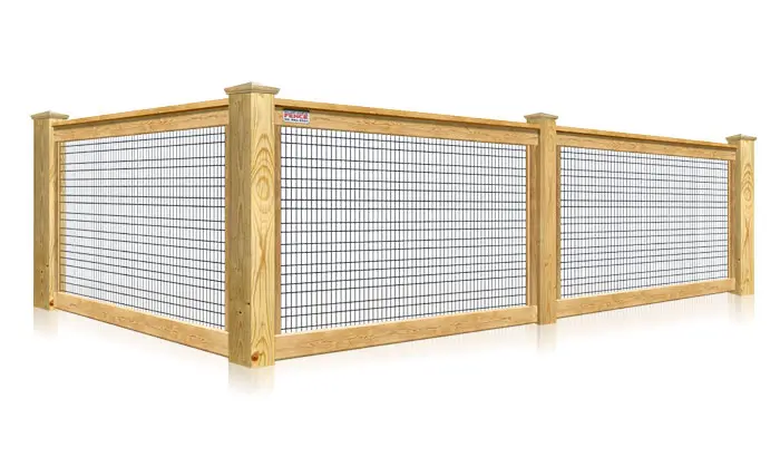 Mobile Alabama Kentucky Board Fence in the Mobile Alabama area.